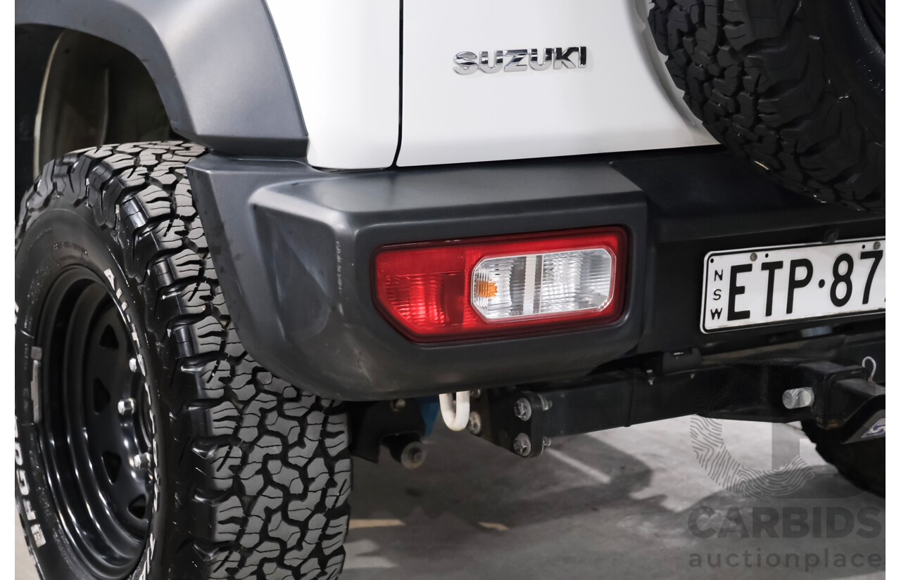 04/2022 Suzuki Jimny Lite (AWD) GJ 3d Wagon Superior White Turbo 1.5L