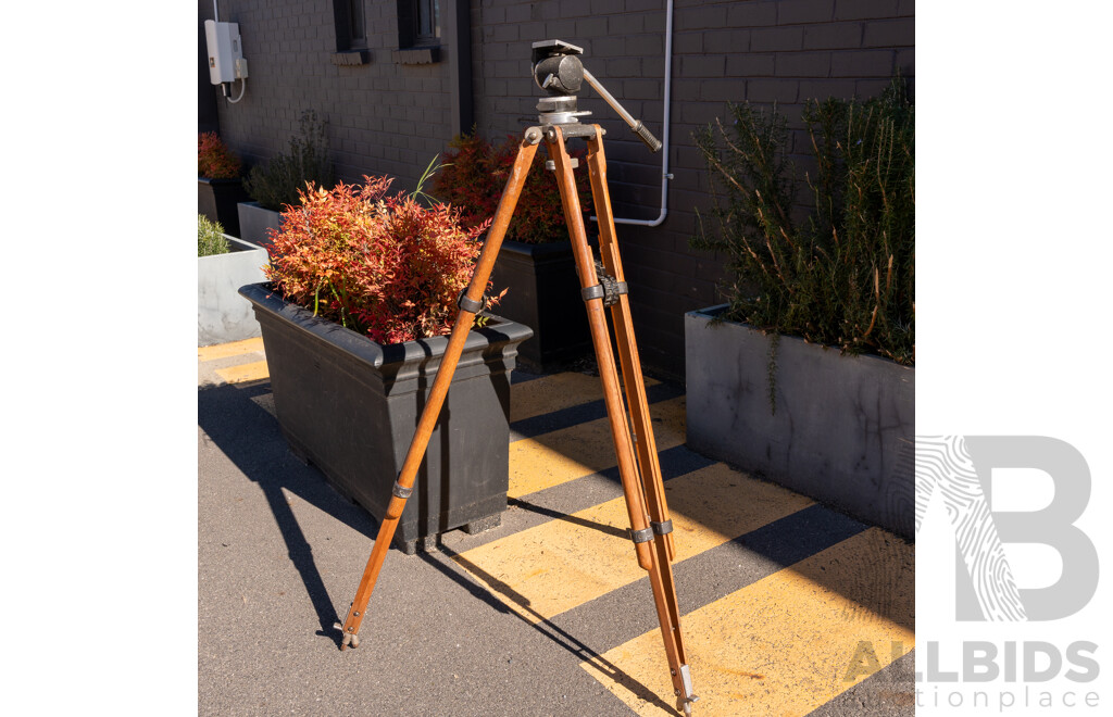 Vintage Miller Precision Equipment Wooden Tripod with Senior Fluid Action Head