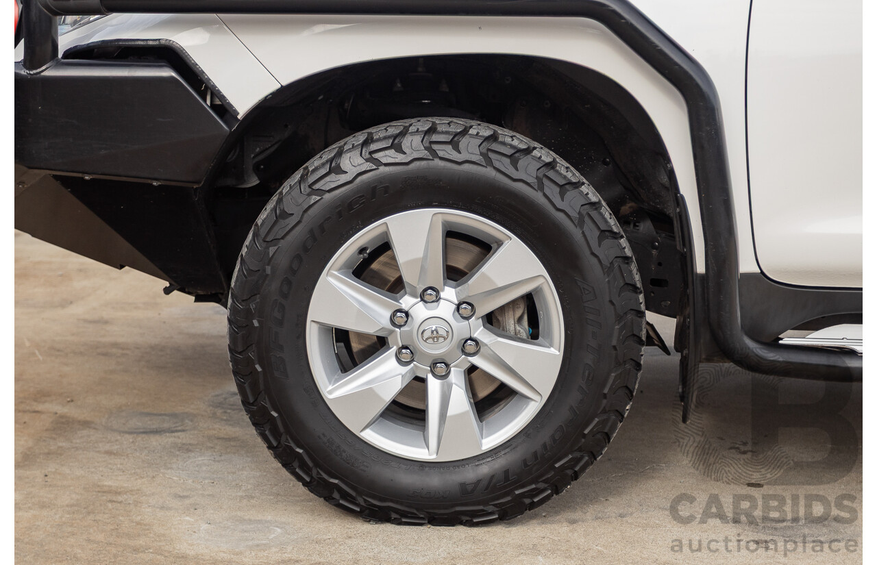 9/2023 Toyota Landcruiser Prado GX (4x4) GDJ150R 4D Wagon Glacier White Turbo Diesel 2.8L