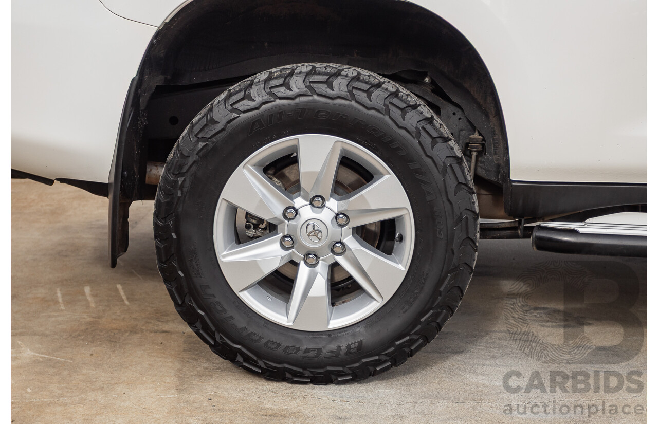 9/2023 Toyota Landcruiser Prado GX (4x4) GDJ150R 4D Wagon Glacier White Turbo Diesel 2.8L