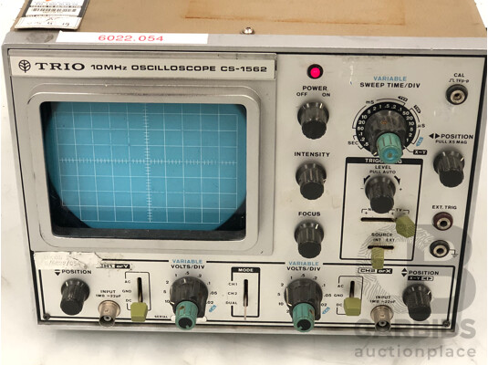 1662142 · Trio CS1562 Dual Channel 10MHz Oscilloscope