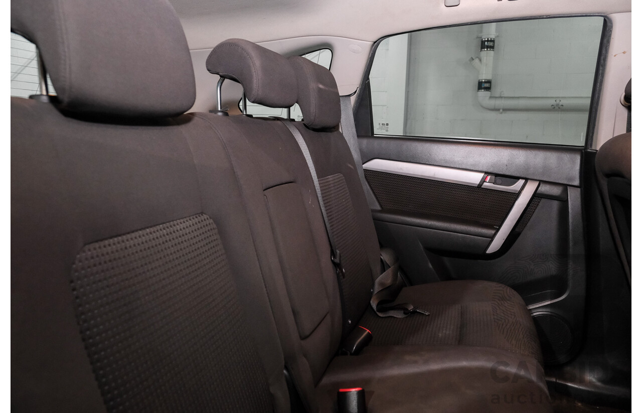 03/2016 Holden Captiva 5 LS CG MY16 4d Wagon Blue 2.4L