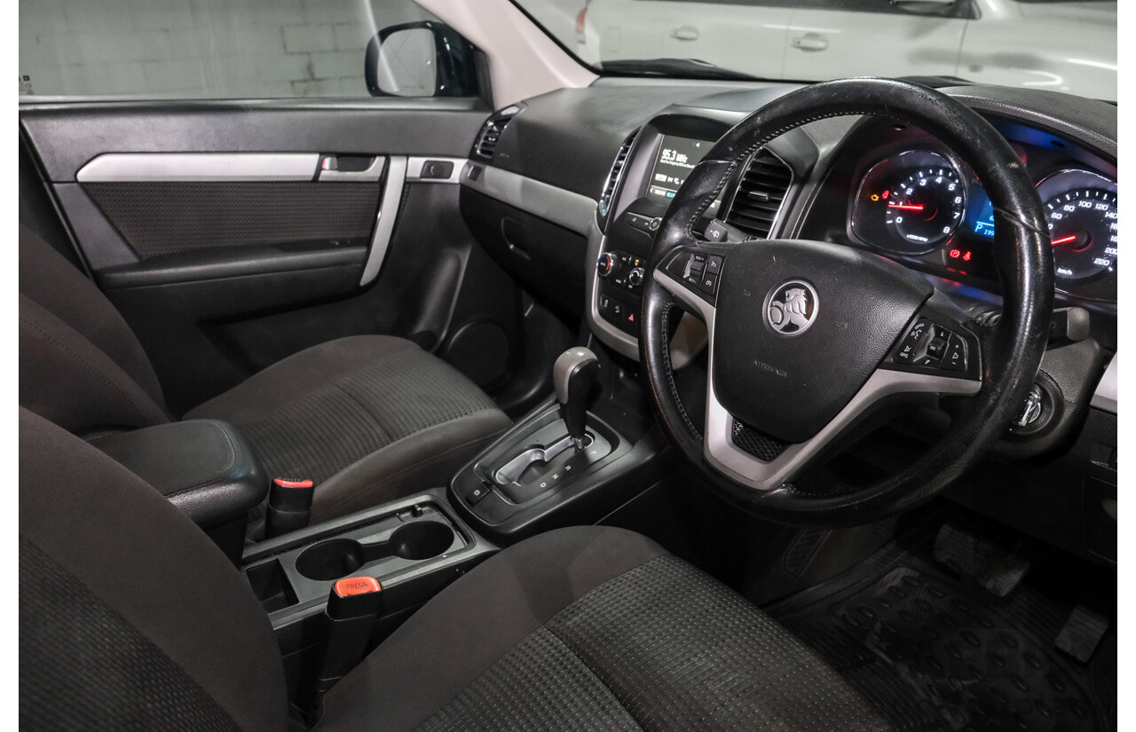 03/2016 Holden Captiva 5 LS CG MY16 4d Wagon Blue 2.4L