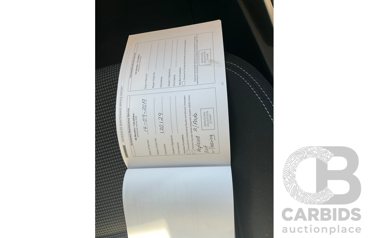 04/2013 Hyundai I30 Active GD 5d Hatchback Red 1.8L