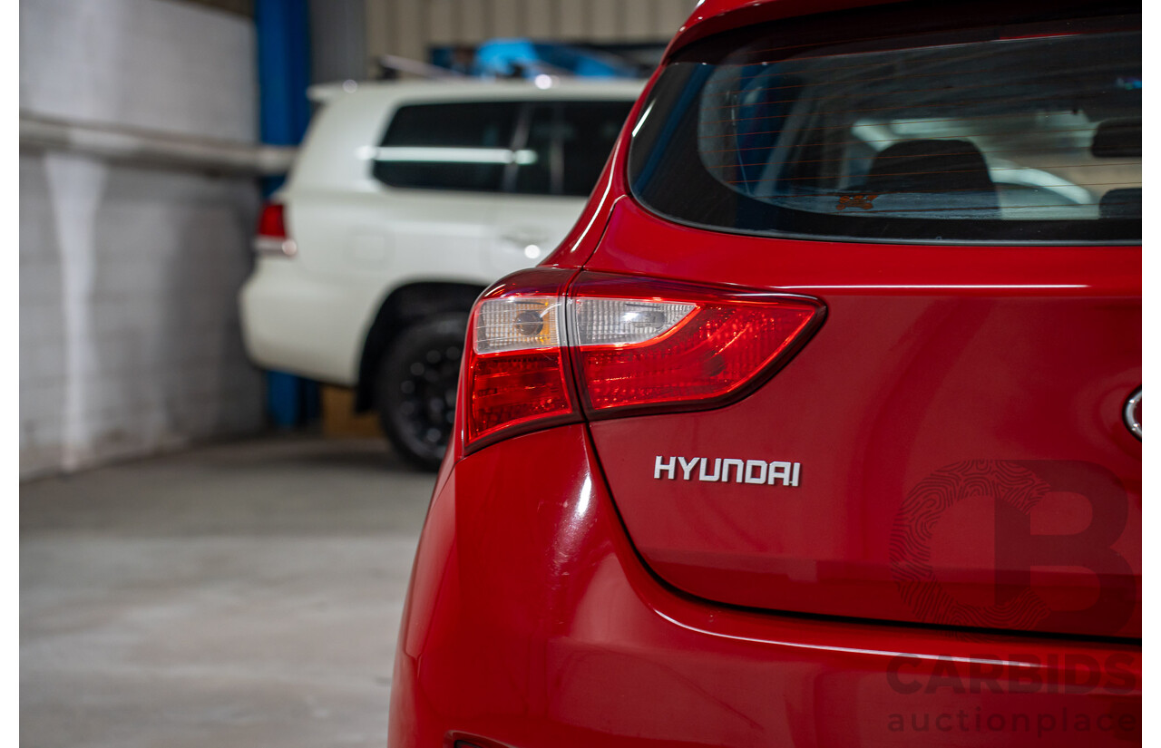 04/2013 Hyundai I30 Active GD 5d Hatchback Red 1.8L