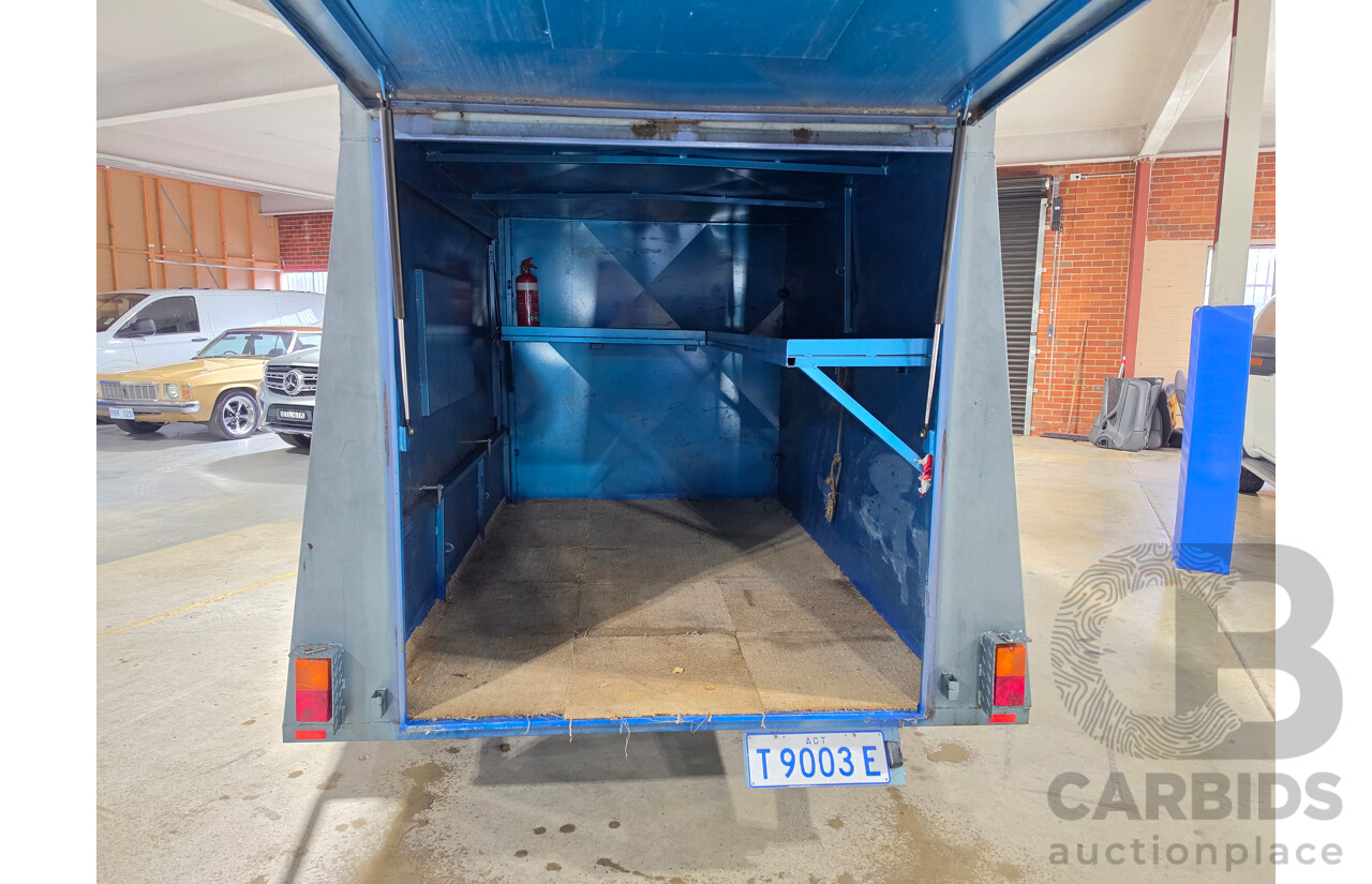 1999 Resort 8x5x5 Enclosed Trailer
