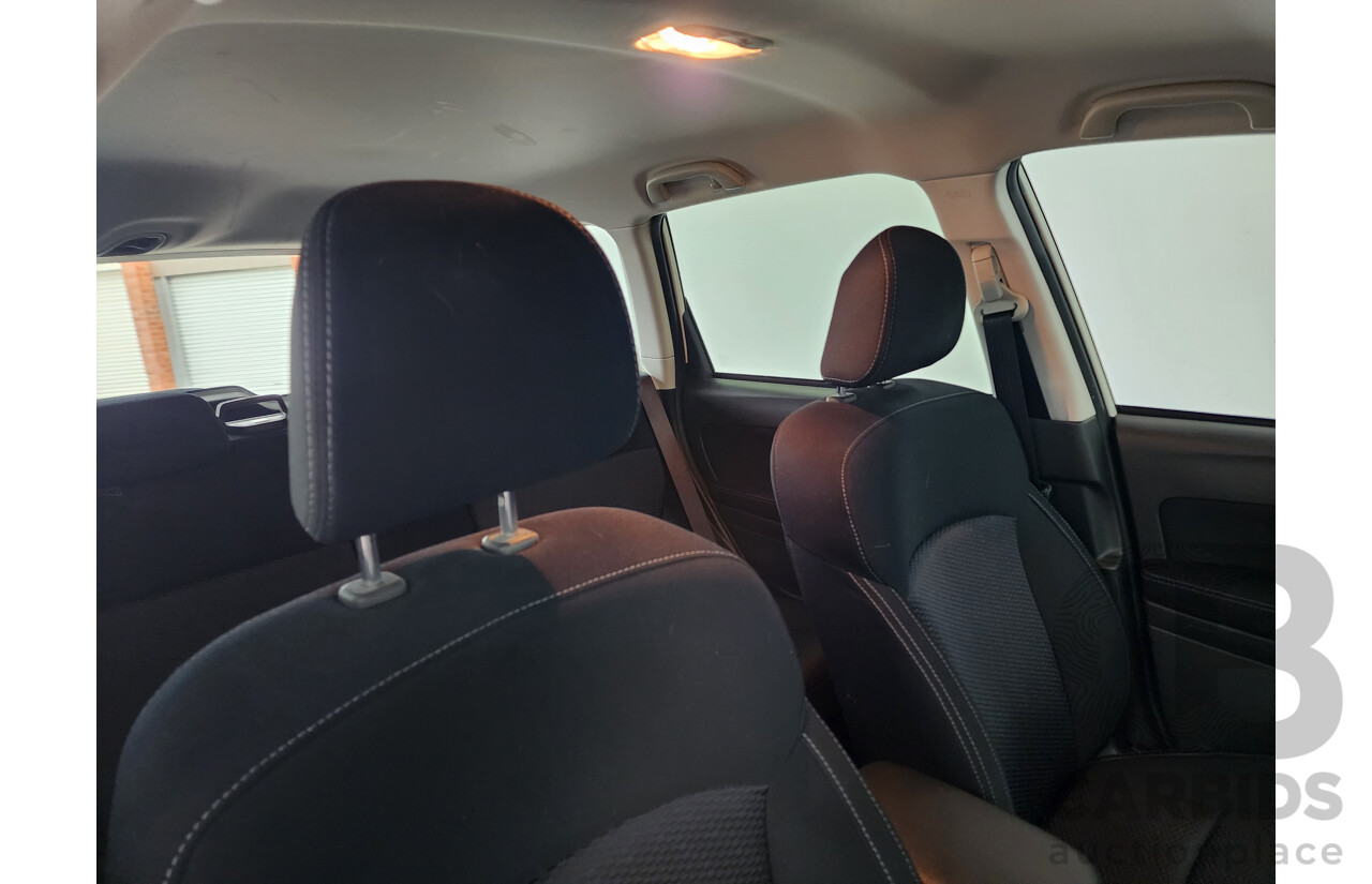 02/2014 Subaru Forester 2.5i-L MY13 4d Wagon White 2.5L