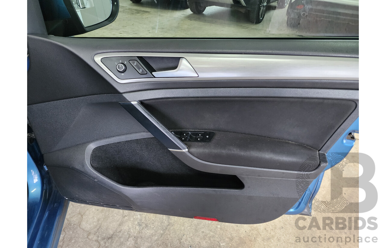 04/2014 Volkswagen Golf 90 TSI Trendline AU 4d Wagon Blue 1.4L