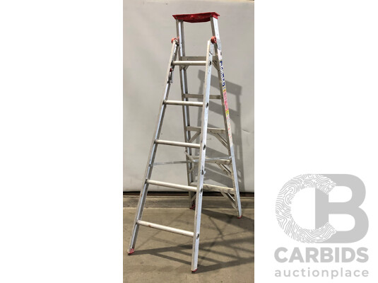 Oldfields Tradesman 1.83 Meter Aluminium Step Ladder