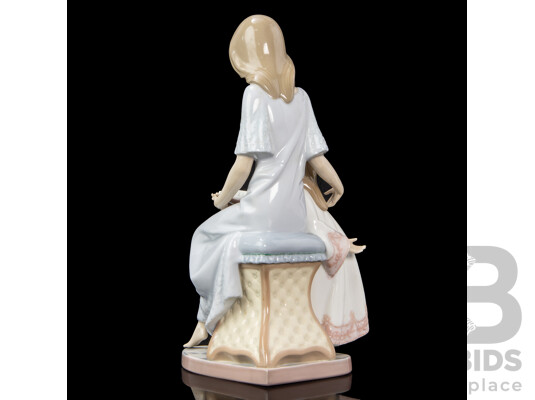 Lladro 'Bedtime Story' Figurative Group