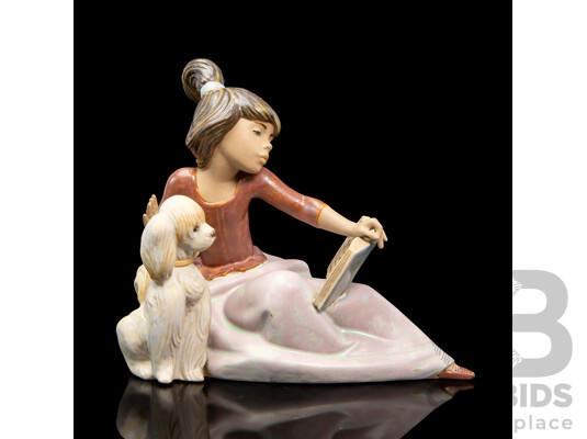 Boxed Vintage Lladro 'A Lesson Shared' Porcelain Figurative Group by Juan Huerta