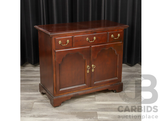 Georgian Style Bar Cart by Drexel Furniture