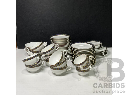 Seventy Piece Set of Bidasoa Espana Tableware