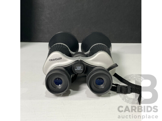 Traveler Zoom Binoculars