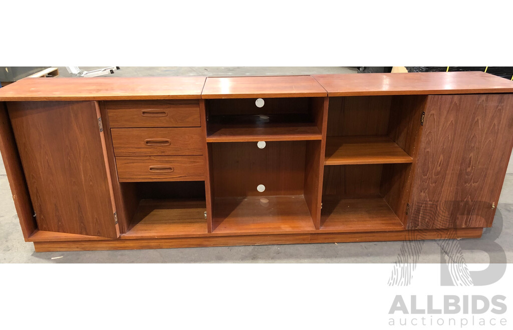 Vintage Entertainment Unit