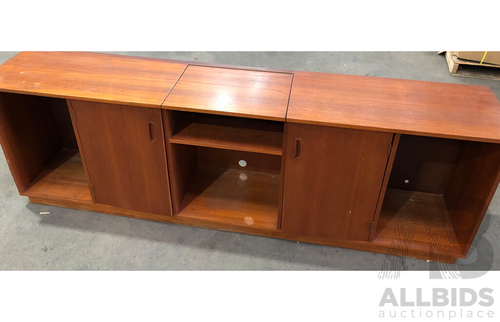 Vintage Entertainment Unit