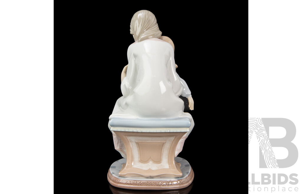 Lladro 'Tenderness' Figurative Group