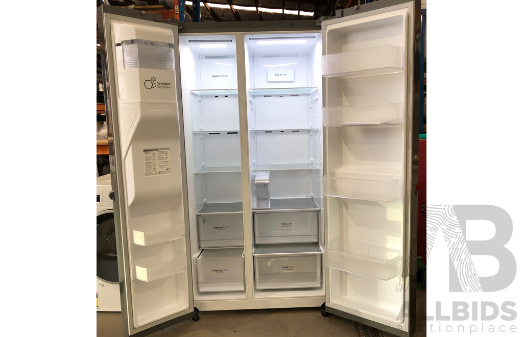LG 635 Litre Stainless Steel Side by Side Refrigerator with Non Plumed Water and Ice Dispenser