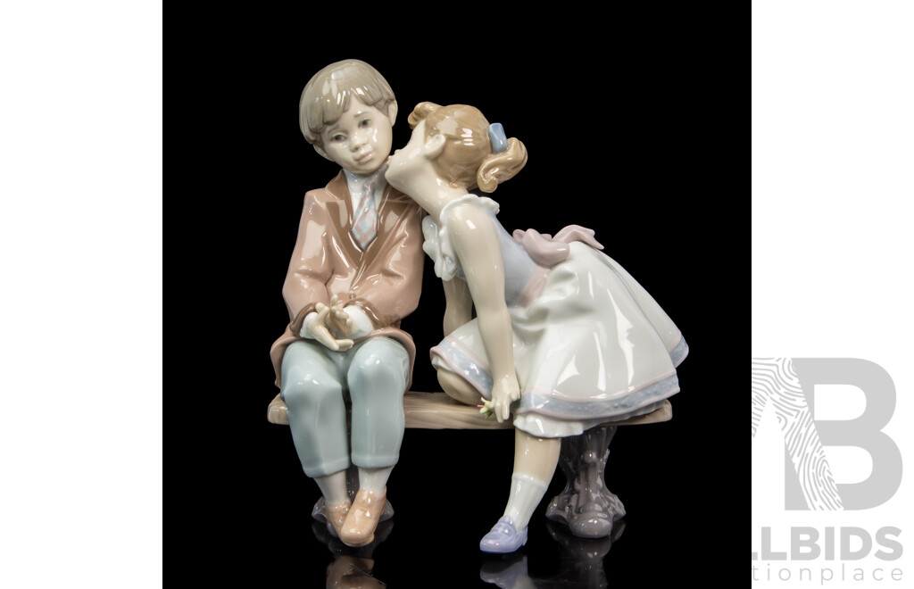 Boxed Lladro 'Ten and Growing' Porcelain Figurative Group