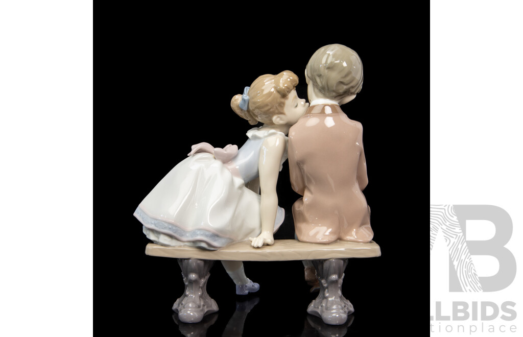 Boxed Lladro 'Ten and Growing' Porcelain Figurative Group