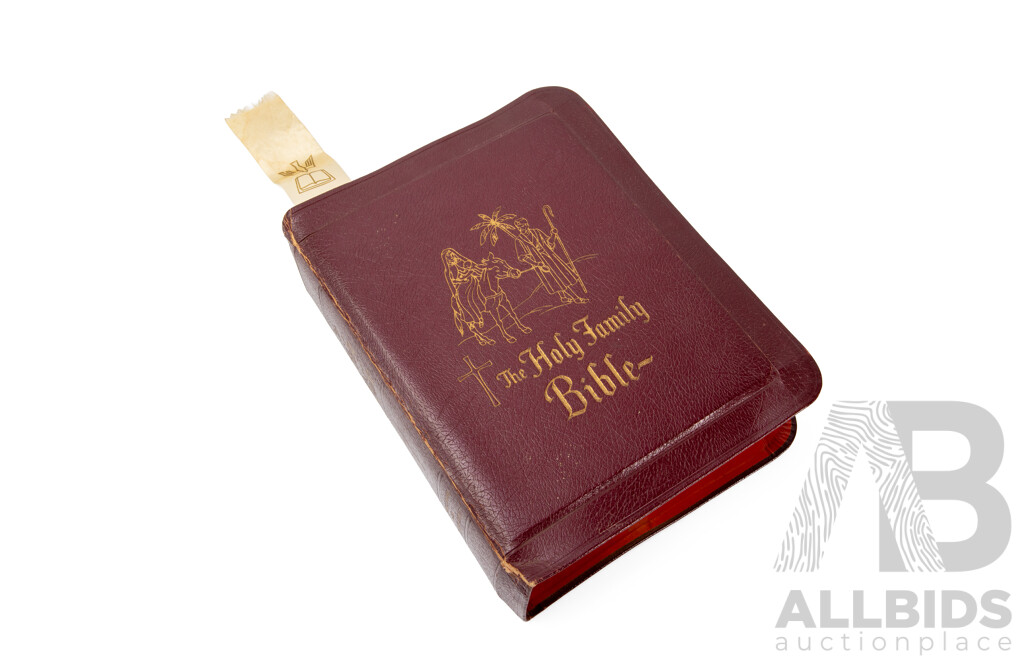 Leather Bound the Holy Family Edition of the Catholic Bible by Virtue & Company Limited, London 1973 Edition
