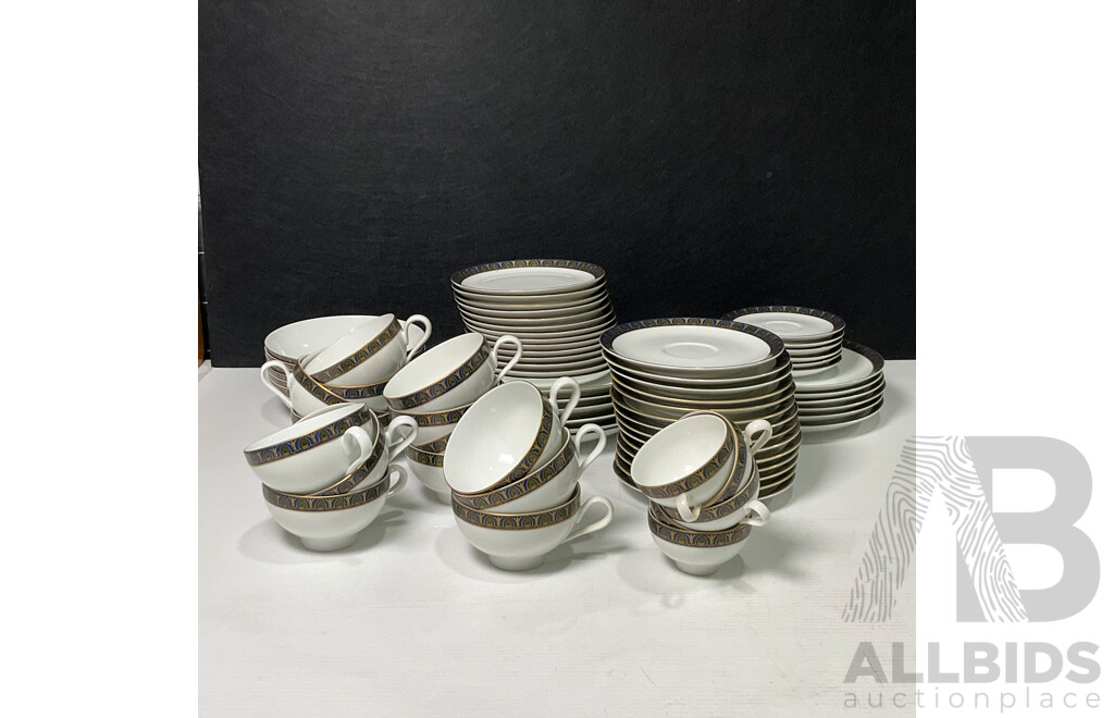 Seventy Piece Set of Bidasoa Espana Tableware