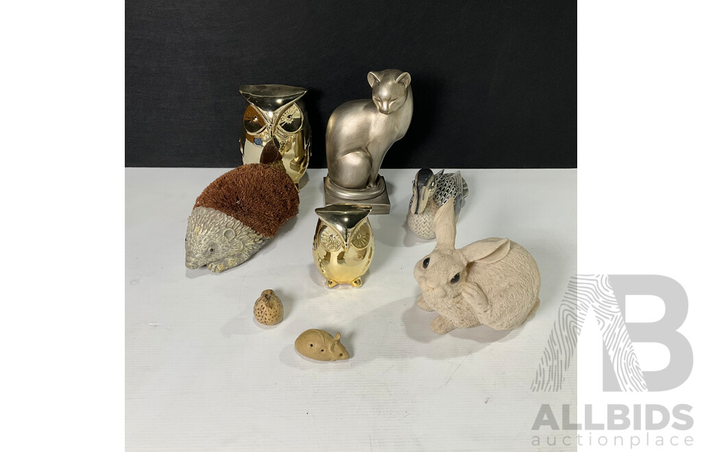 Collection of Eight Decorative Animals Including Duck, Cat, Mouse, Rabbit, Bird Hedgehog and Owl