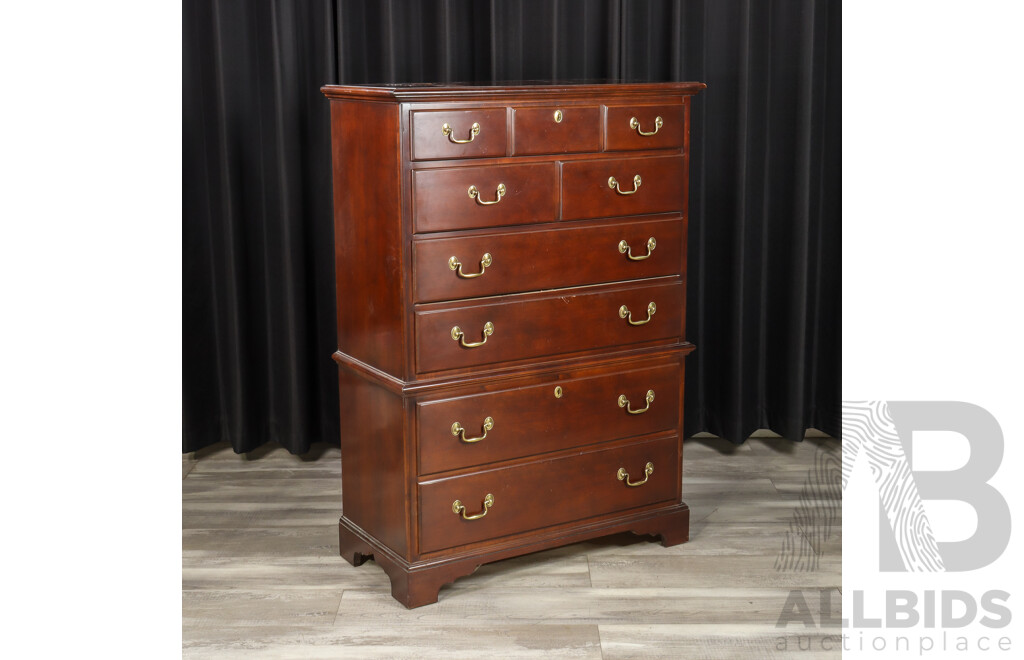 Georgian Style Chest of Six Drawers by Drexel Furnithue