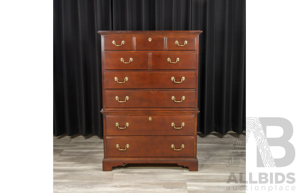 Georgian Style Chest of Six Drawers by Drexel Furnithue