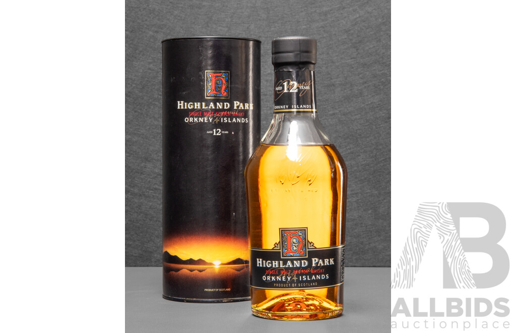 Highland Park Orkney Islands Single Malt Scotch Whisky in Presentation Tube