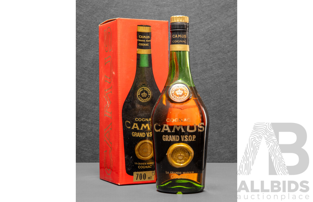 Camus Grand V.S.O.P Cognac in Presentation Box