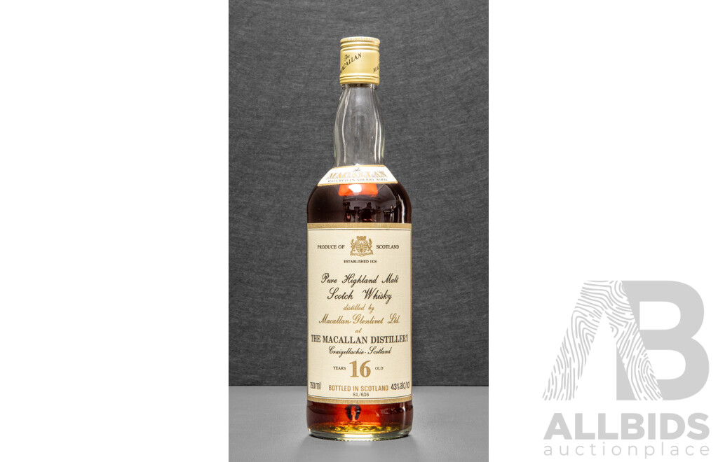 Macallan Distillery Pure Highland Malt Scotch Whisky, Early 1980's Bottling