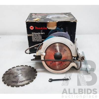 Makita Circular Saw
