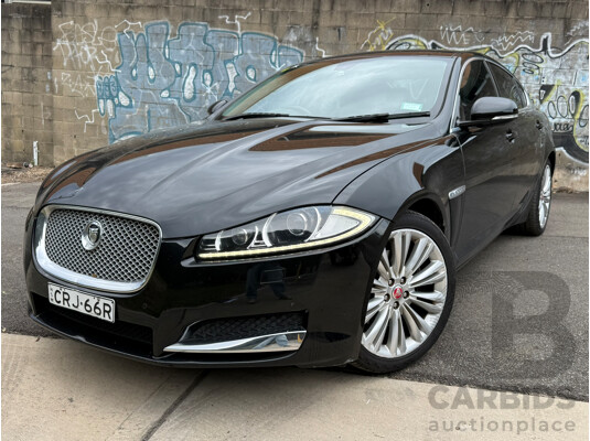 1662501 · 01/2013 Jaguar XF 2.0 Luxury MY13 4d Sedan Black 2.0L