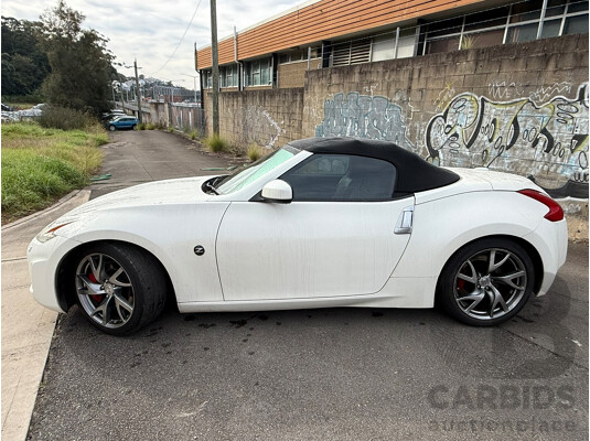 09/2015 Nissan 370Z RWD Z34 MY14 2D Roadster White 3.7L
