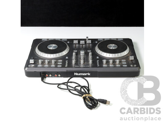 Numark Mixtrack Pro DJ Controller
