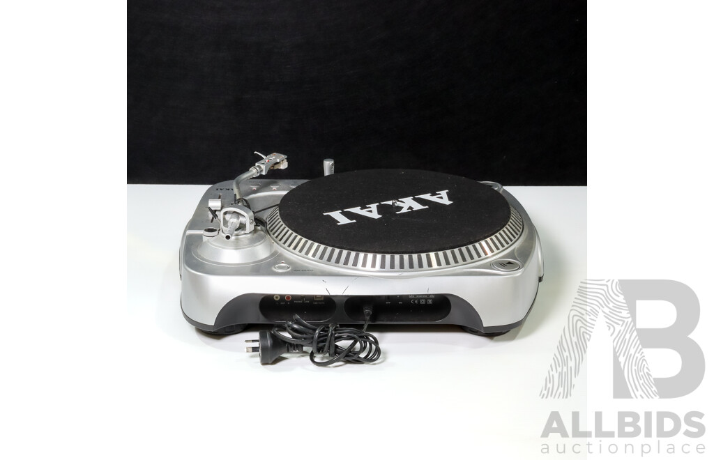 Akai USB Turntable