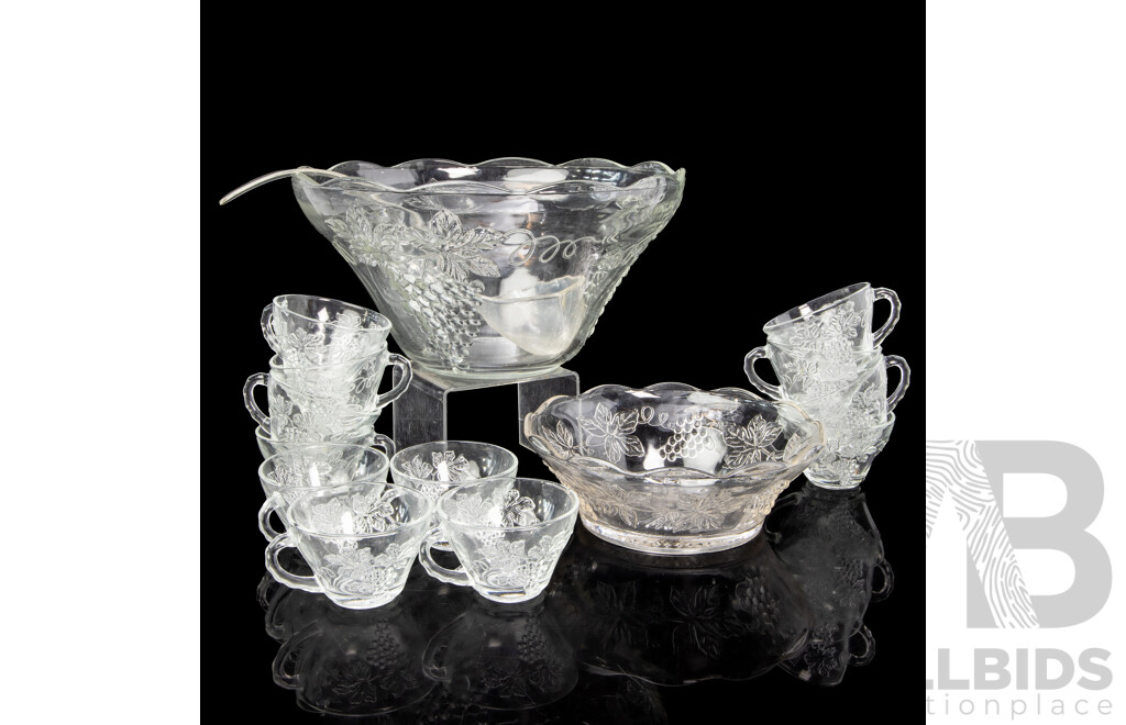 Vintage 13 Piece Glass Punch Set