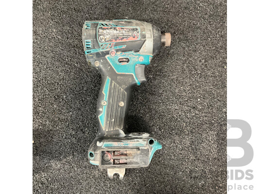 1662896 · MAKITA 18V Impact Driver (DTD154) with 5.0Ah Battery