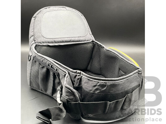 1662893 · Hip Seat Baby Carrier - Lot of 3
