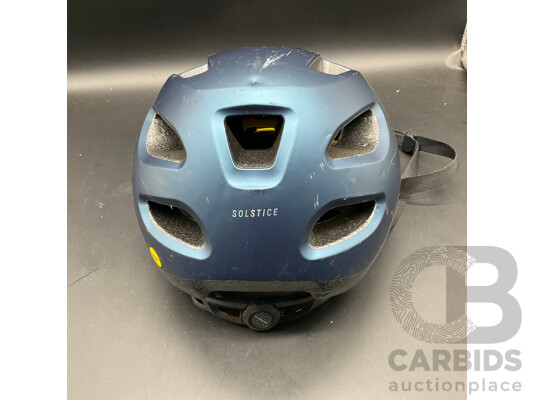 1663784 · Trek Solstice Mips Bike Helmet M/L