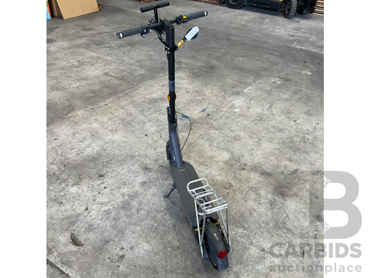 1663780 · Ninebot Kick Scooter Max G2