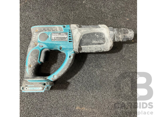 1663999 · MAKITA 18V LXT Rotary Hammer  Drill (BHR202) - Skin Only