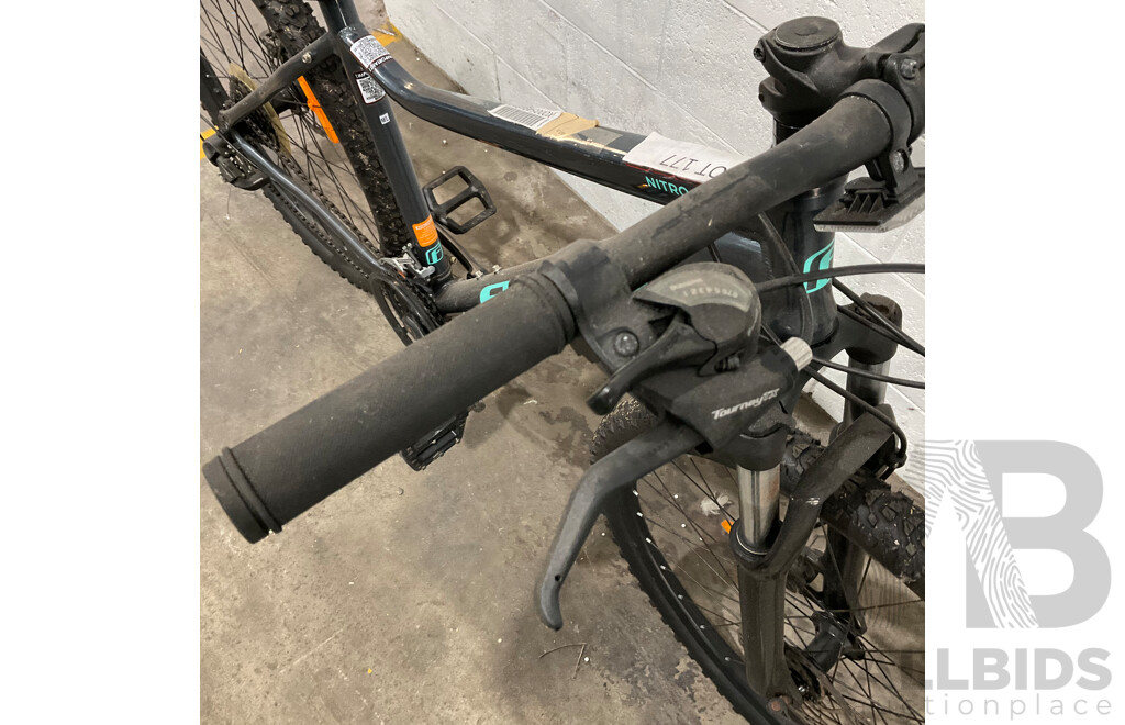Fluid Nitro M/L Bike