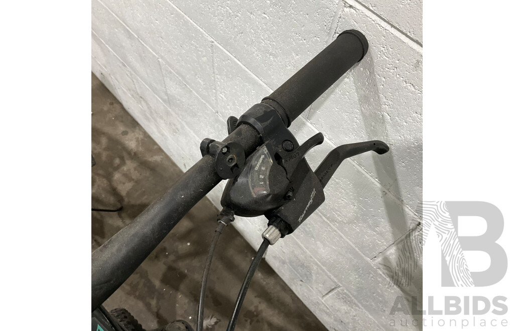 Fluid Nitro M/L Bike