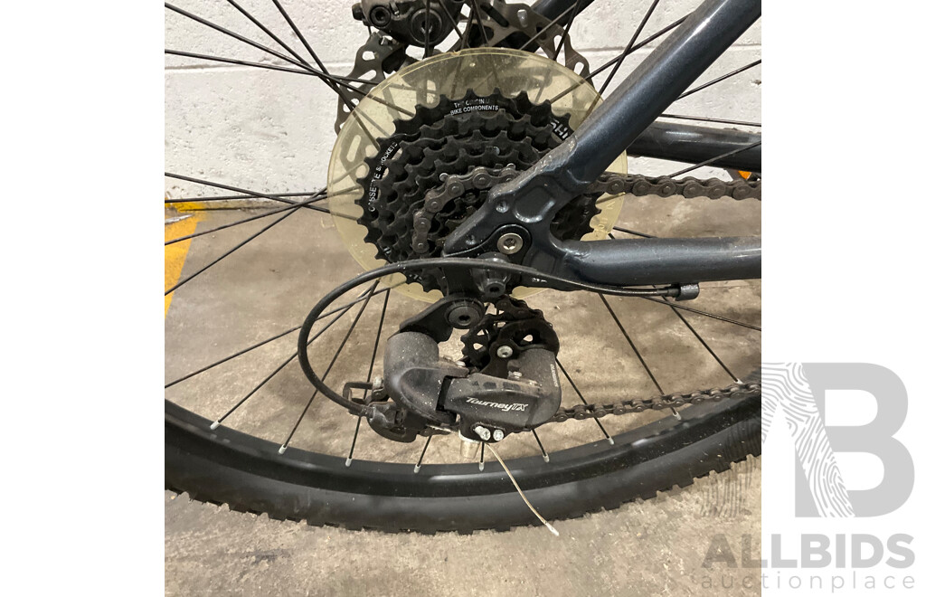 Fluid Nitro M/L Bike