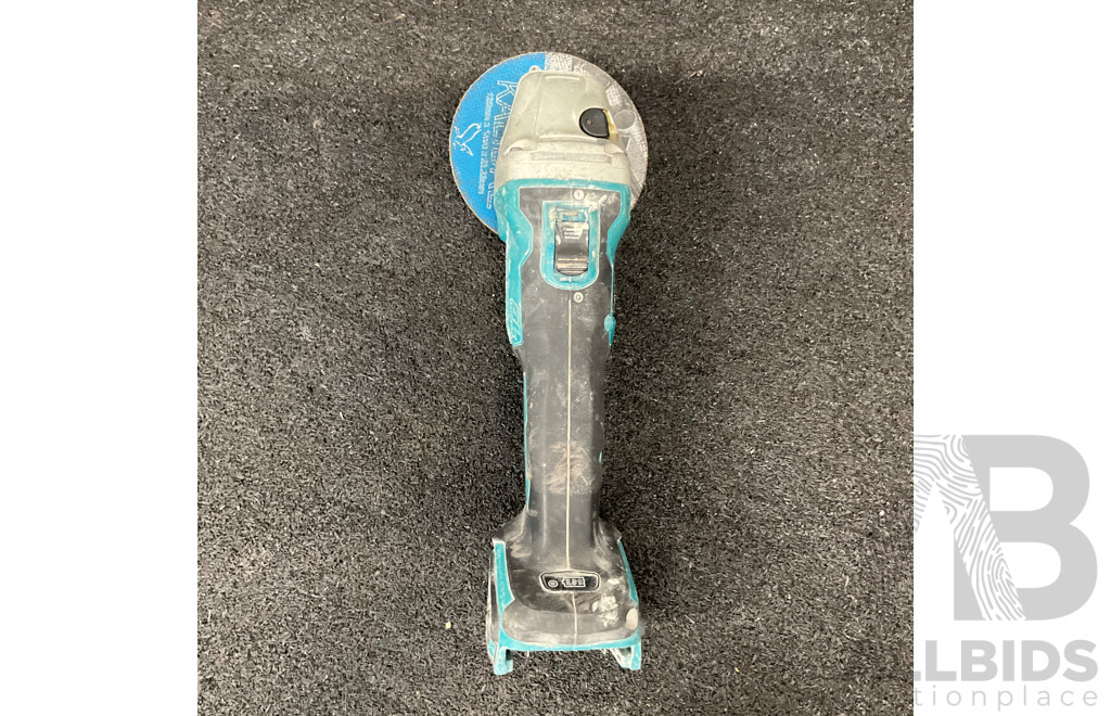 MAKITA 18V Brushless Angle Grinder (DGA504) - Skin Only
