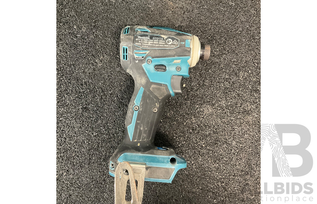 MAKITA 18V Impact Driver (DTD172) with Makpac Connector Carry Case