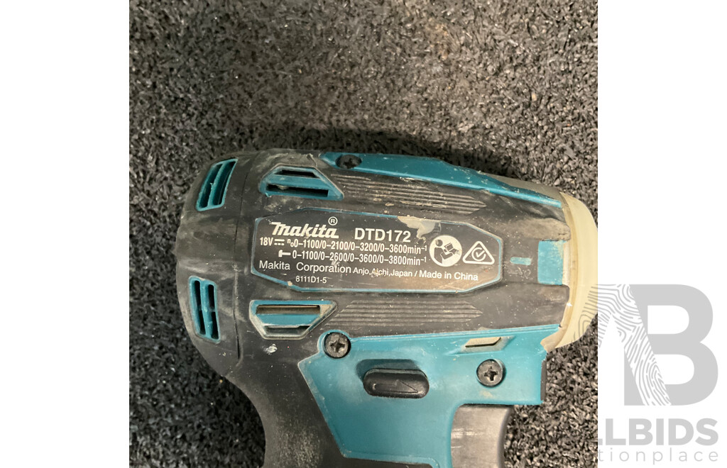 MAKITA 18V Impact Driver (DTD172) with Makpac Connector Carry Case