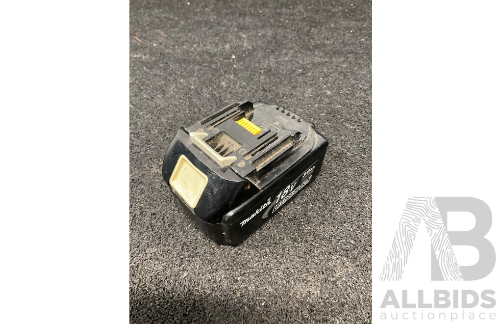 MAKITA 18V Impact Driver (DTD152) with 3.0Ah Battery - Lot of 2